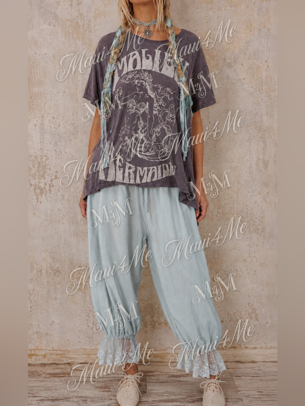 Magnolia Pearl Malibu Mermaid  Seize 
 The Wove Tee Shirt